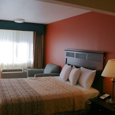 Valley Oaks Inn Вудленд Екстер'єр фото